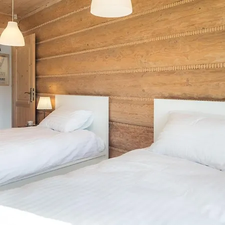 Nydala Rustic Chalet